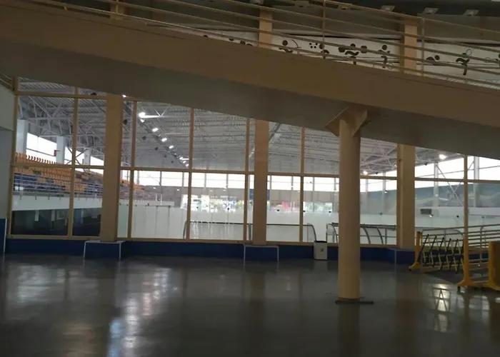 Centrico Apartament Al Lado De La Estacion D Tren Vivienda De Uso Turistico
