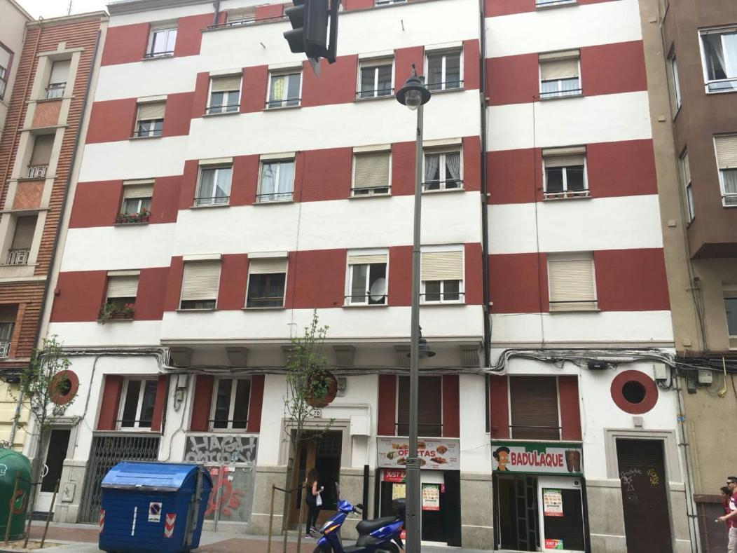 Apartment Centrico Al Lado De La Estacion D Tren Vivienda De Uso Turistico *